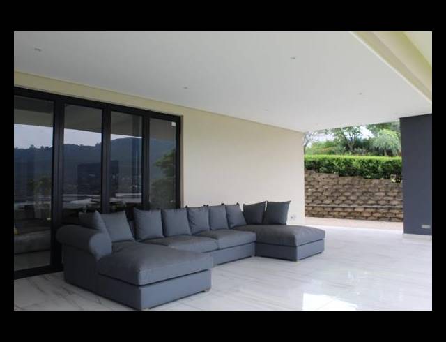 4 BEDROOM HOUSE FOR SALE IN MONTROSE